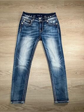 Miss Me distressed mid-rise ankle skinny jeans size 28